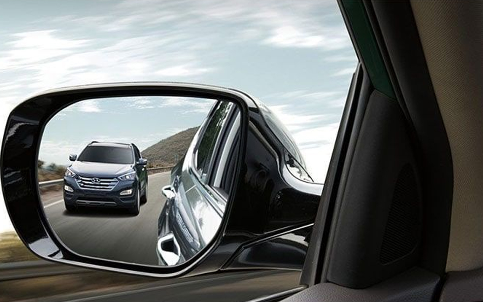 مقایسه آینه بغل خودروهای وارداتی و تولید داخل: تفاوت‌ها، کیفیت، قیمت