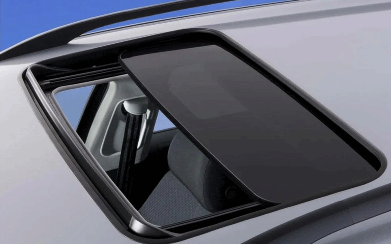 تعمیر شکستگی شیشه سانروف دانگ فنگ H30 کراس