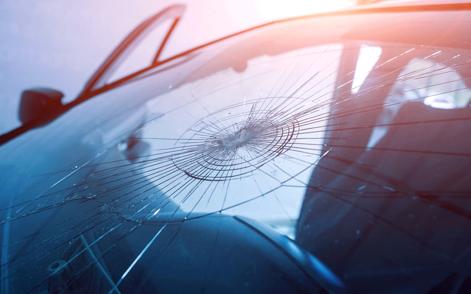 مراقبتهای لازم بعد از ترمیم شیشه جلو خودروهای کیا مراقبتهای لازم بعد از ترمیم شیشه جلو خودروهای کیا